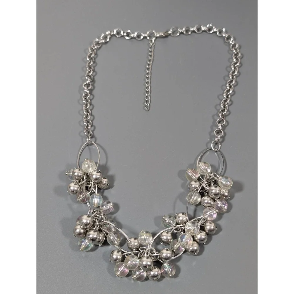 Retro Coastal Chic Silver Tone Round Bead Cluster Statement Necklace 21